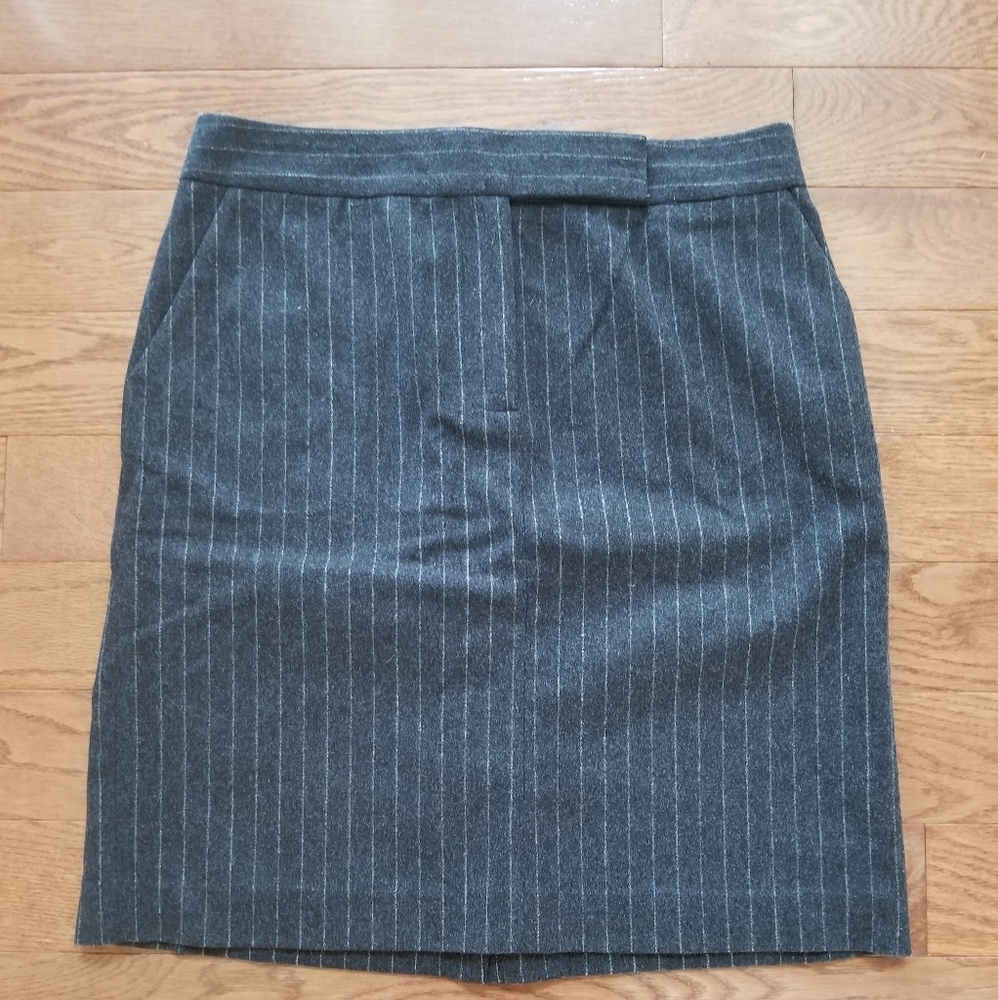 J Crew Charcoal Gray Wool Blend Skirt Size 6